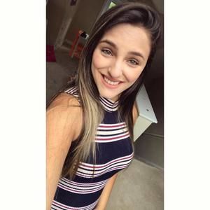 Meet your Posher, Rafaela